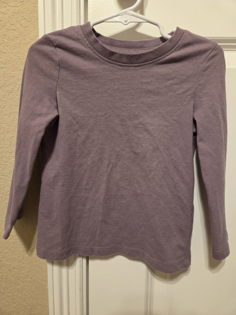 Cat & Jack 3T Lavender Long-Sleeve Crewneck Tee